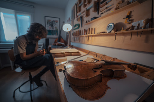 Luthier en Valladolid: Velicia Luthier